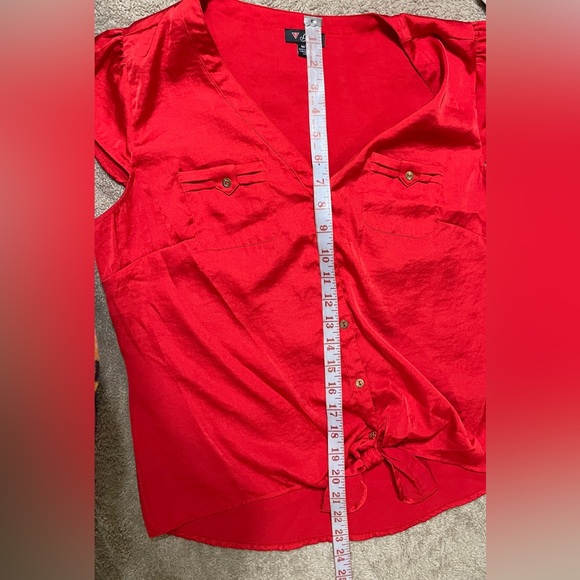 GUESS Satin Top Size M - Picture 6 of 6